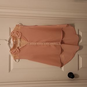 Peach lace collar tanktop